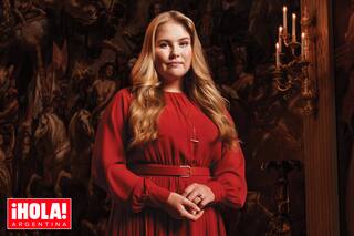 Piloto de guerra, una boda real y tortugas en Curazao: 10 momentos destacados de su camino al trono