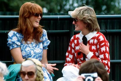 La princesa Diana con Sarah Ferguson en Windsor, en junio de 1983 (Foto: Jayne Fincher/Princess Diana Archive/Getty Images)