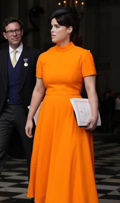 La princesa Eugenie lució 22 prendas nuevas en 2022 y gastó US$ 19.649.75 solo en ropa.