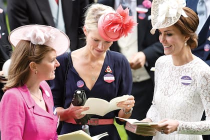 La princesa Kate durante un evento social en Ascot, Inglaterra 