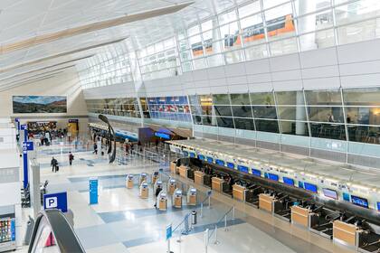 La principal causa de retrasos fueron las aeronaves que arribaron tarde: más de 13.700 vuelos y 1,29 millones de minutos perdidos