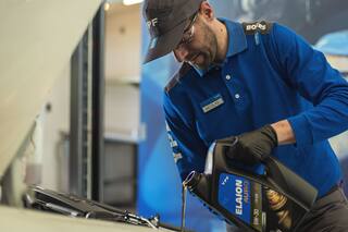 Nafta más barata fuera de las horas pico: la estrategia de YPF y el rol clave de la IA