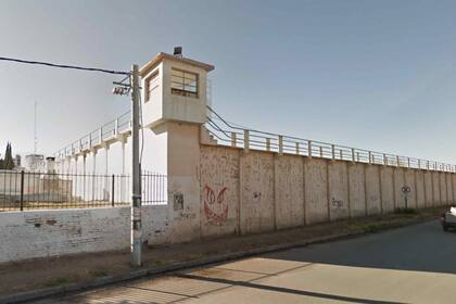 La Prisión General Sur, que funciona en el centro de Neuquén, será liberada y el predio se subastará.