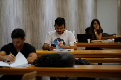 La problemática abarca a las universidades públicas y privadas