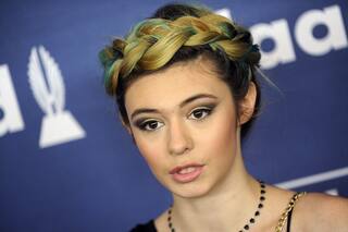 Nicole Maines, la primera actriz trans en interpretar a una superheroína en TV