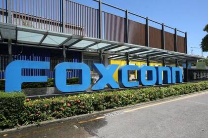 La producción de mascarillas se iniciará en la principal planta de Foxconn en Shenzhen, sur de China.