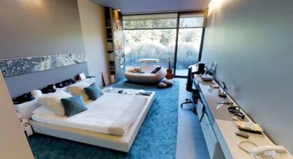 La propiedad cuenta con 10 habitaciones