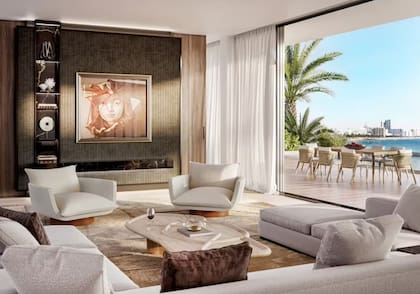 La propiedad cuenta con nueve habitaciones, 13 baños, gimnasio, spa, cine en casa, piscina y cocina de chef