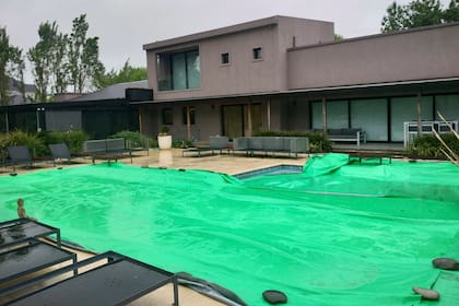 La propiedad de Insaurralde durante un allanamiento