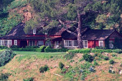 La propiedad, en una de las últimas imágenes tal como era al momento de los crímenes: fue demolida en 1994