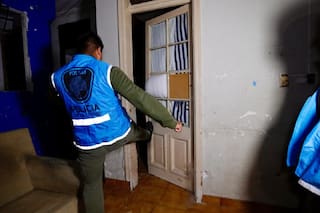 Desalojaron un edificio que estuvo usurpado durante nueve años