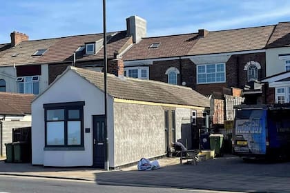 La propiedad se encuentra frente a la playa Bute Cottage, Redcar