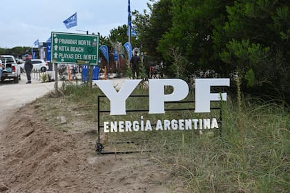 La propuesta busca acompañar el movimiento estacional y reforzar el abastecimiento en destinos turísticos.