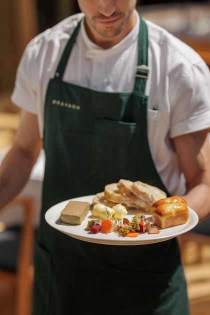 La propuesta es bajar el concepto de fine dining a la comida de todos los días