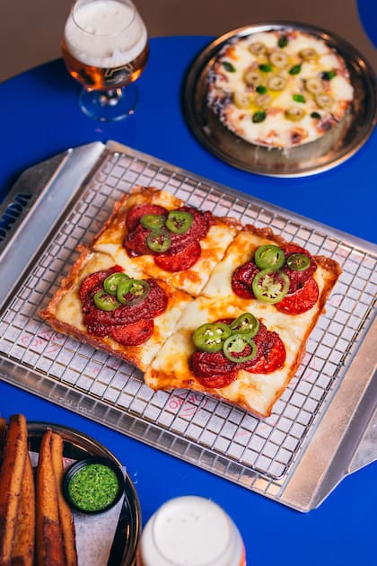 La propuesta gastronómica de DOT abarca desde comida rápida hasta restaurantes con platos elaborados.