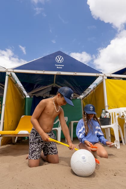 La propuesta incluye un beneficio exclusivo: un día de carpa en el Balneario Bahía Varese para clientes de la marca.