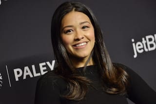 Gina Rodriguez, la actriz que vive con una enfermedad a la que le da pelea