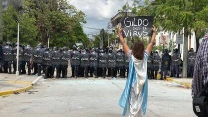 La protesta contra las medidas contra el coronavirus en Formosa