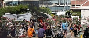 Militantes de los movimientos sociales activaron una nueva protesta en otro municipio de La Cámpora