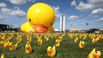 La protesta es impulsada contra el aumento de impuestos y los escándalos por corrupción