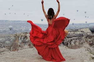 La psicología opina sobre la personalidad de las personas que se visten de rojo