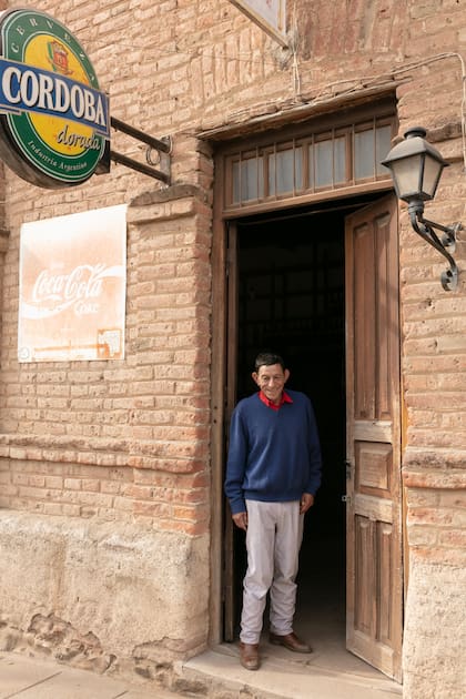 La pulpería funciona como bar y centro cultural.