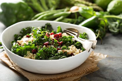 La quinoa permite la combinación con frutas y verduras en opciones saludables 