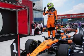 La racha de podios de Mercedes termina en Miami y McLaren logra el 1-2