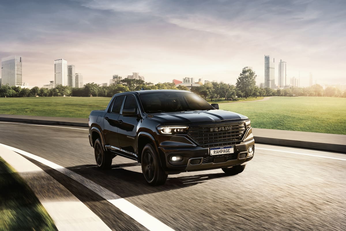 Cómo es la nueva camioneta toda negra de RAM