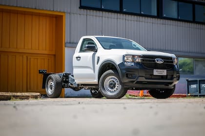 La Ranger XL Cabina Chasis 4x4 MT cotiza a $49.500.000