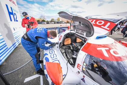 La recarga de H2 del prototipo LMPH2G demora apenas 3 minutos