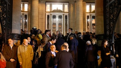 La recepción inaugural del evento inició con una gala en el Teatro Colón