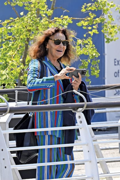 La reconocida diseñadora Diane
von Fürstenberg también integró
la lista de invitados vip.