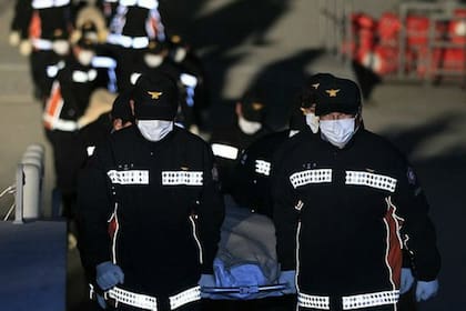 La recuperación de cuerpos sin vida en el mar continúa una semana después de la tragedia