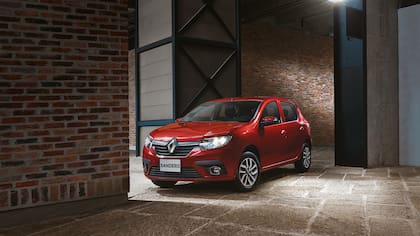 La red de concesionarios Renault estará disponible para asesorar al cliente a cada instancia de su suscripción