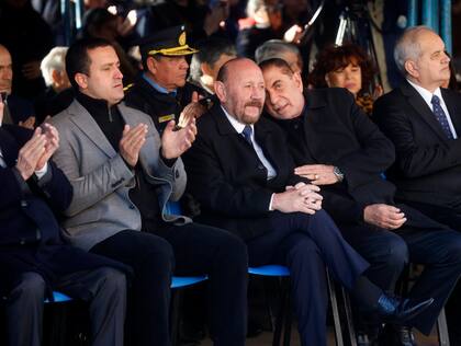 La reforma al artículo 132 permite una sola reelección consecutiva