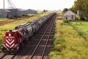 La producción enfrenta un costo elevado por el atraso del ferrocarril
