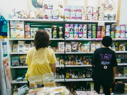 La Regla de Trato Igualitario existe para que todos los clientes de los supermercados sean tratados de la misma forma (Unsplash/Kelvin Zyteng)