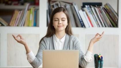 La regla del silencio permite equilibrar las ideas y las emociones, en lugar de simplemente reaccionar en base a lo que uno siente