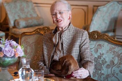 La reina almuerza con el Presidente y la primera dama en la Casa Rosada