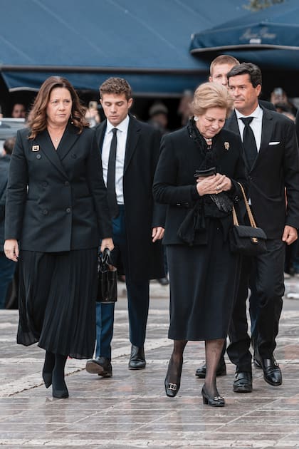 La reina Ana
María de Grecia, cuñada de Irene y Sofía, con su hija Alexia