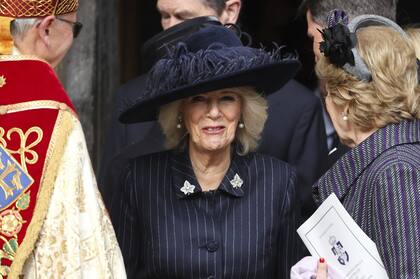 La reina Camilla de Gran Bretaña asiste al servicio de Acción de Gracias para el rey Constantino de los helenos en la Capilla de San Jorge en el Castillo de Windsor, el martes 27 de febrero de 2024