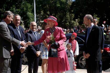 La reina de Dinamarca Margarita II visitó distintos lugares de la ciudad de Tandil