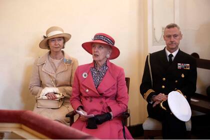 La reina de Dinamarca Margarita II visitó distintos lugares de la ciudad de Tandil
