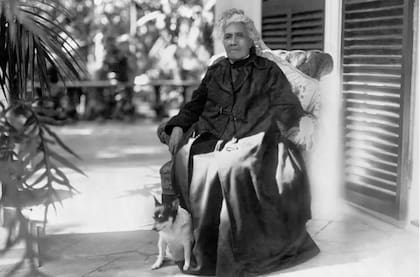 La reina de Hawái tuvo que renunciar al trono por las presiones de los cultivadores estadounidenses de azúcar