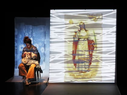 La reina de Turdera, escrita y protagonizada por Jazmín Spanarelli y dirigida por Juan Mako