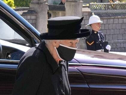 La reina Isabel II en el funeral