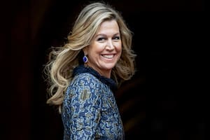 La extraña foto de Máxima y una pareja de granjeros que sorprendió a todos