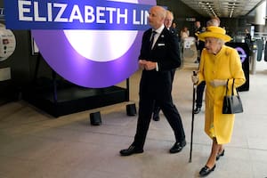 Sorpresa en el estreno de la nueva línea de metro Elizabeth en Londres