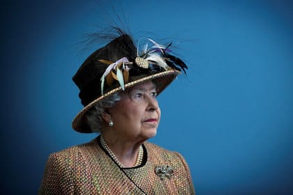 La reina Isabel II mostró características taurinas al asumir su deber real de joven y mantenerse en esa posición más tiempo que nadie